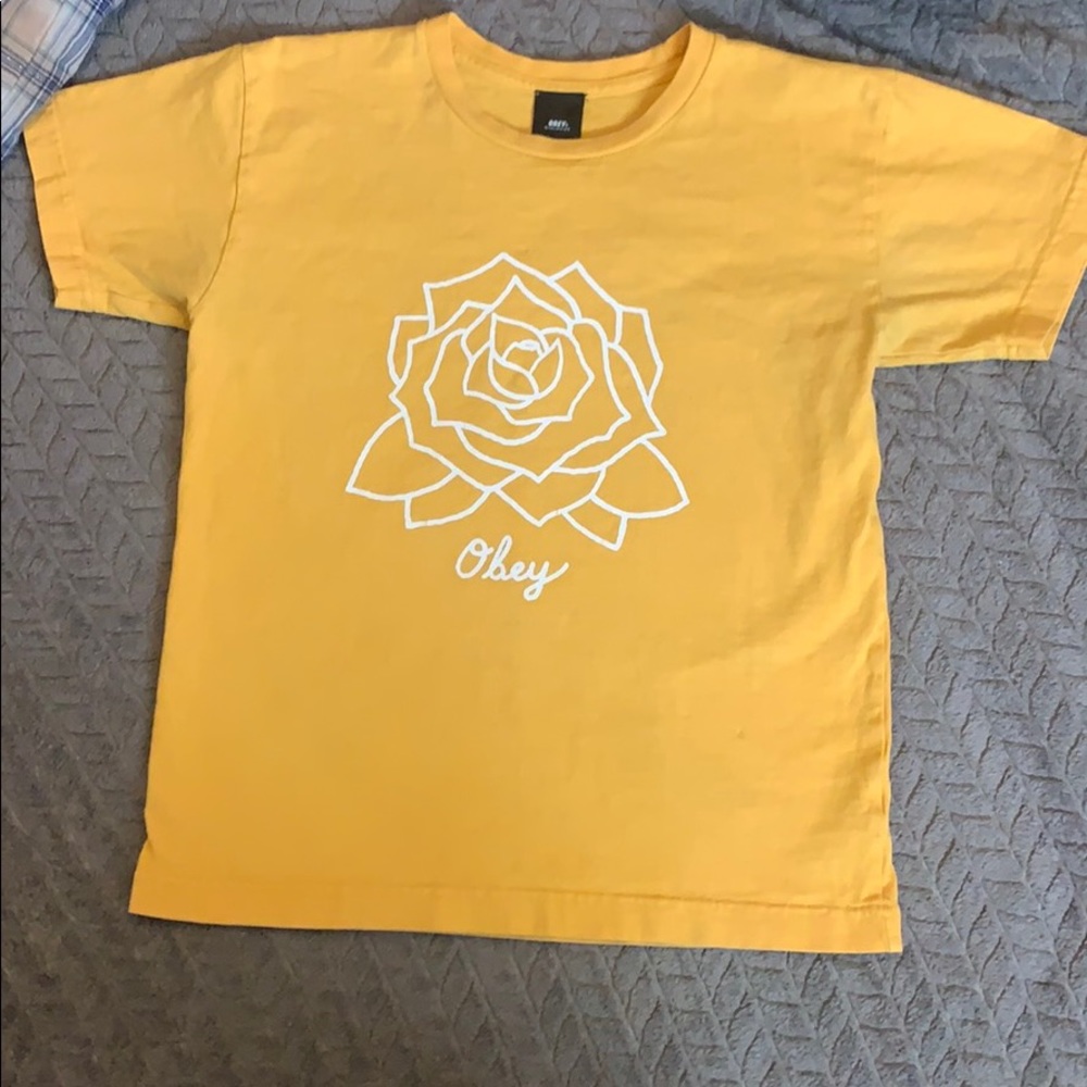 Obey shirt